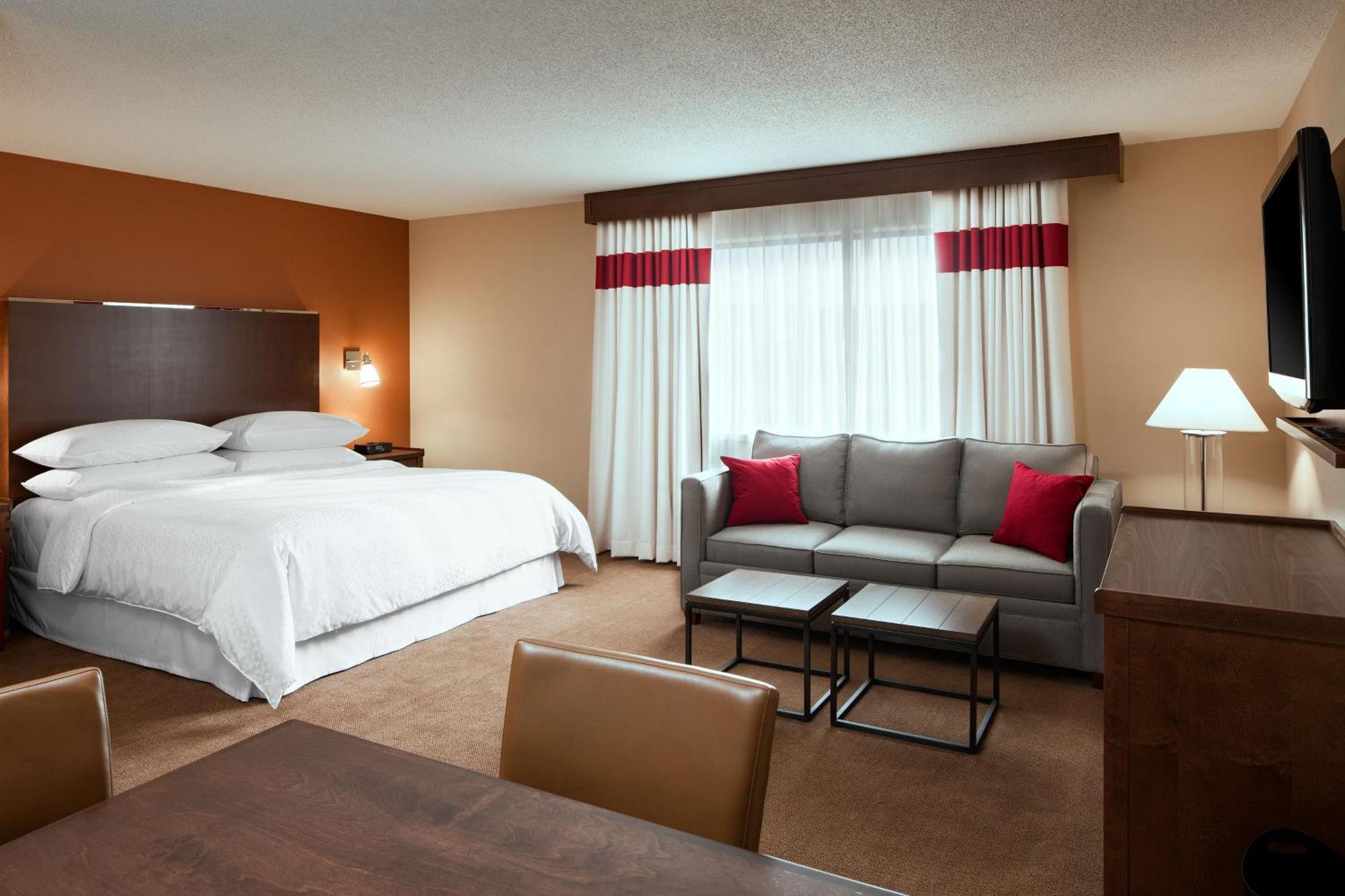 Four Points By Sheraton Edmundston Hotel & Conference Center المظهر الخارجي الصورة