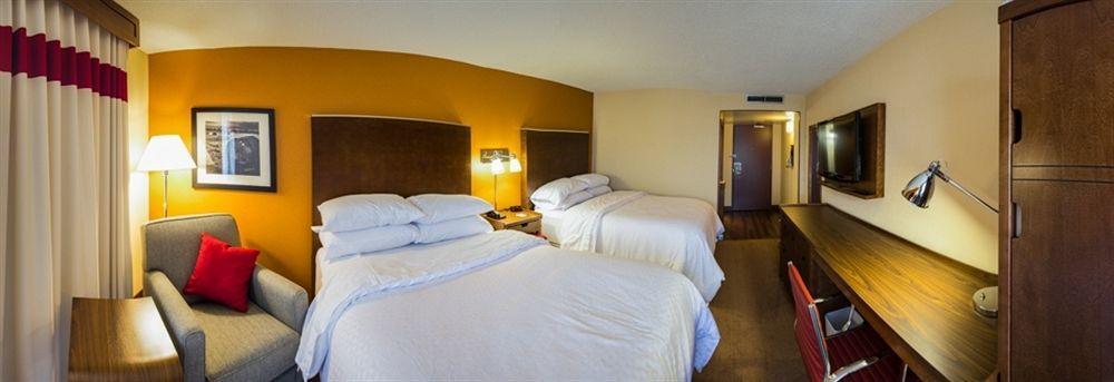 Four Points By Sheraton Edmundston Hotel & Conference Center المظهر الخارجي الصورة