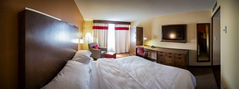 Four Points By Sheraton Edmundston Hotel & Conference Center المظهر الخارجي الصورة