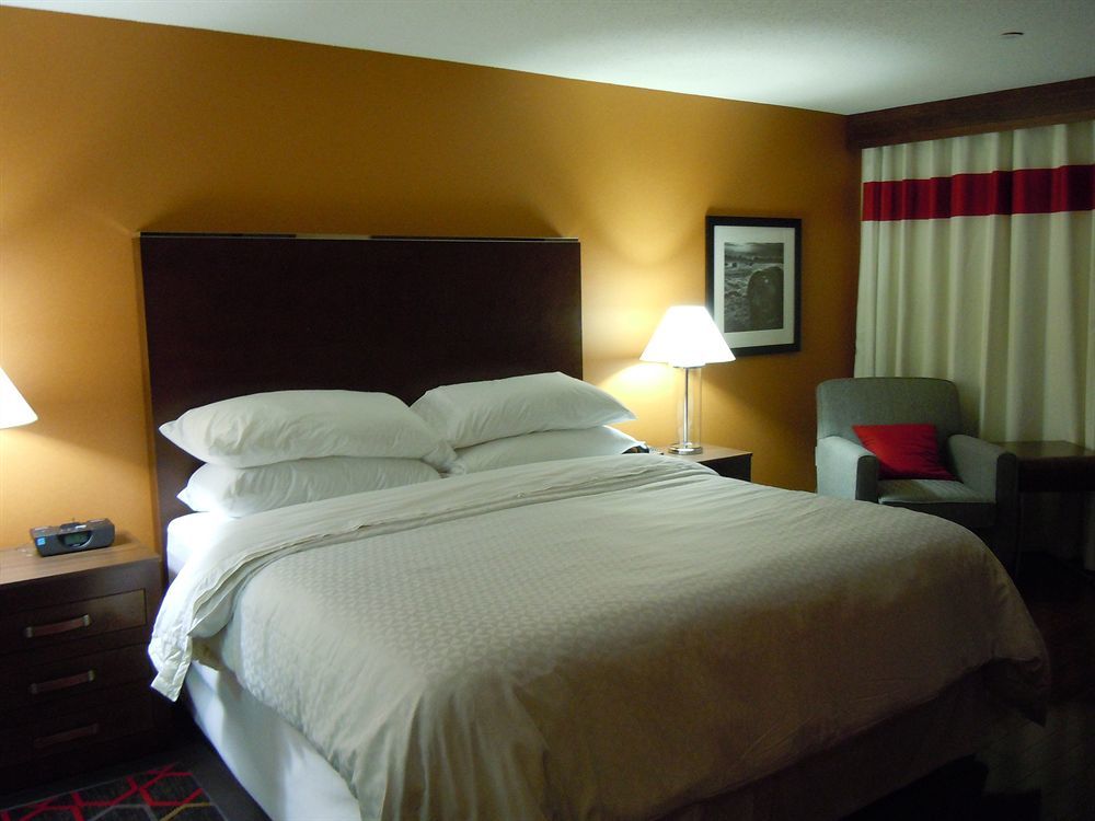 Four Points By Sheraton Edmundston Hotel & Conference Center المظهر الخارجي الصورة